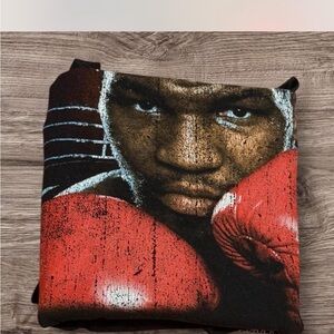 Red Boxing Graphic T-Shirt